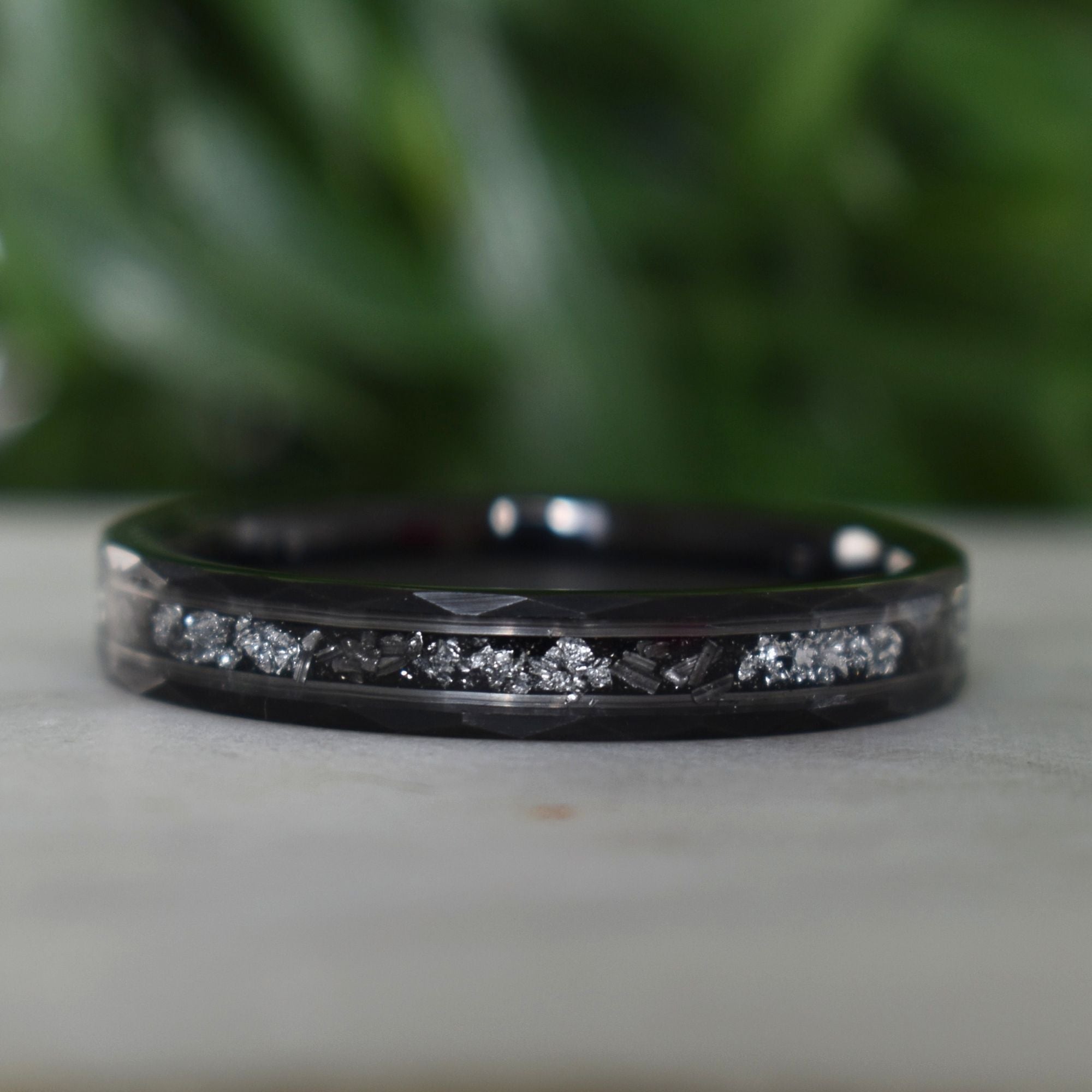 Hammered 4mm Black Tungsten Ring with White Gold Leaf and Meteorite Inlay - Tungsten Titans