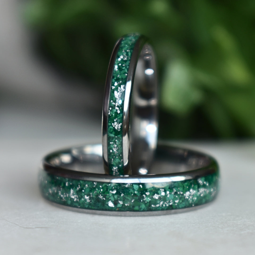 Tungsten 4mm Ring with Malachite & Gold Leaf Inlay
