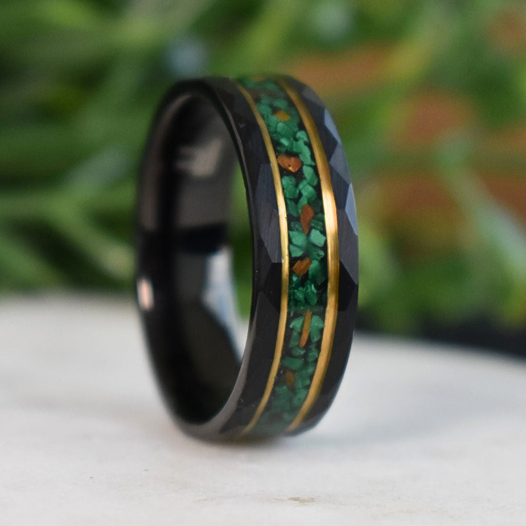 Malachite & Tigerโs Eye Inlay Hammered Black Tungsten Ring - Tungsten Titans