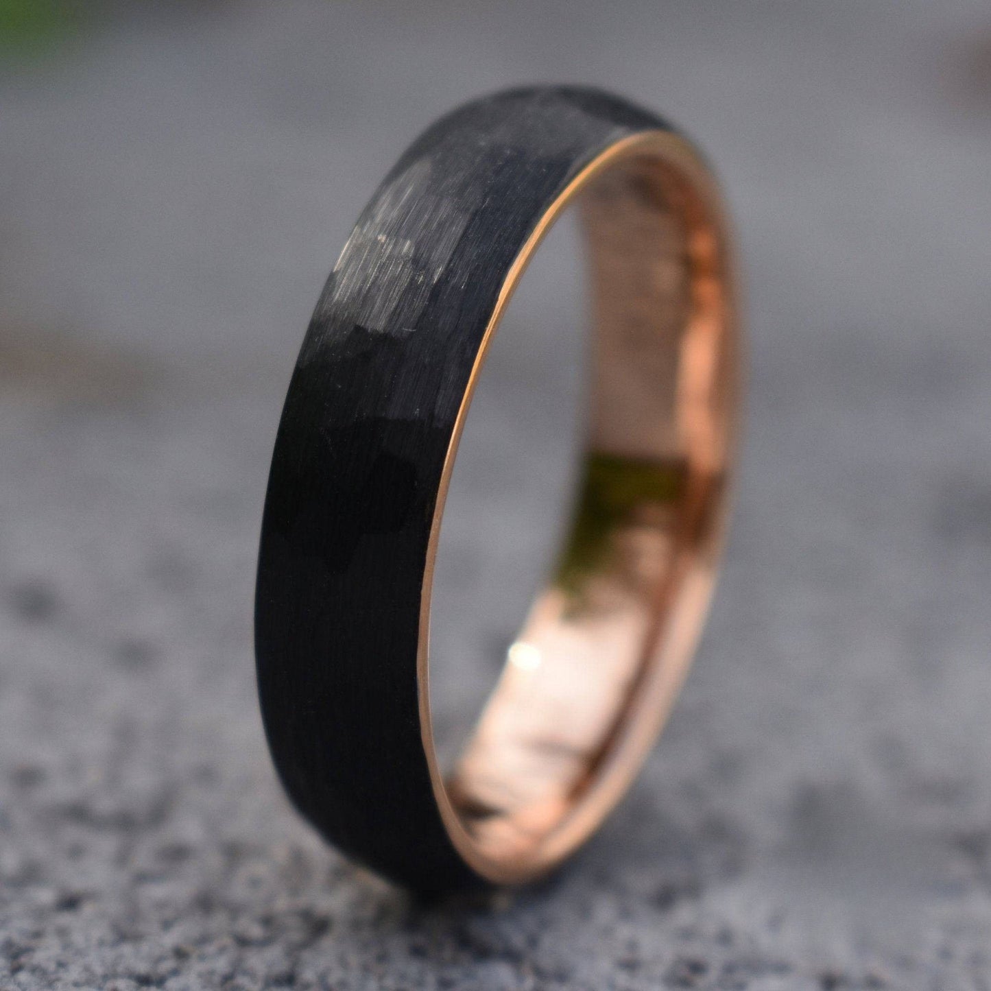 Hammered Black Tungsten 6mm Ring with Rose Gold Band