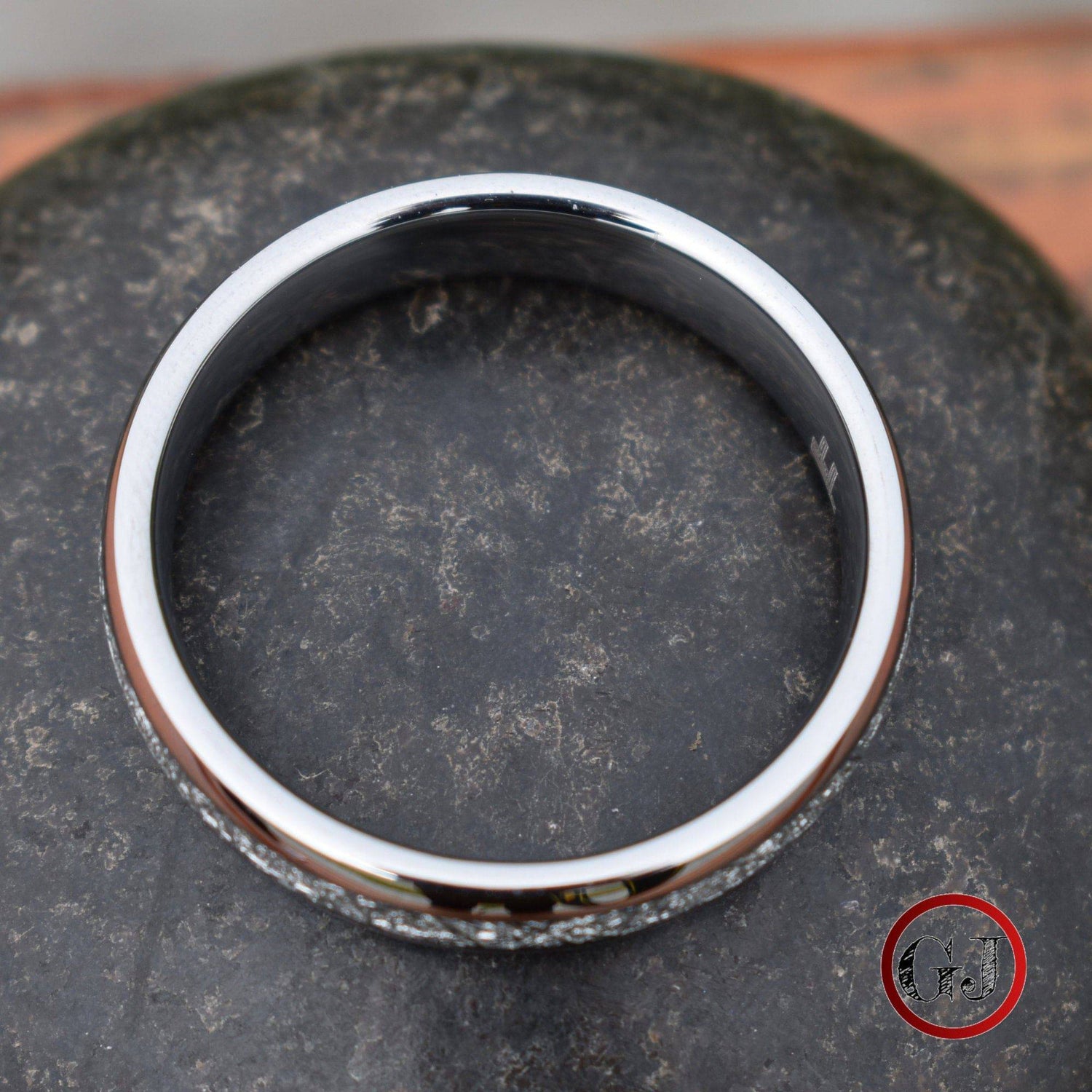 Tungsten 6mm Ring with Meteorite - Tungsten Titans