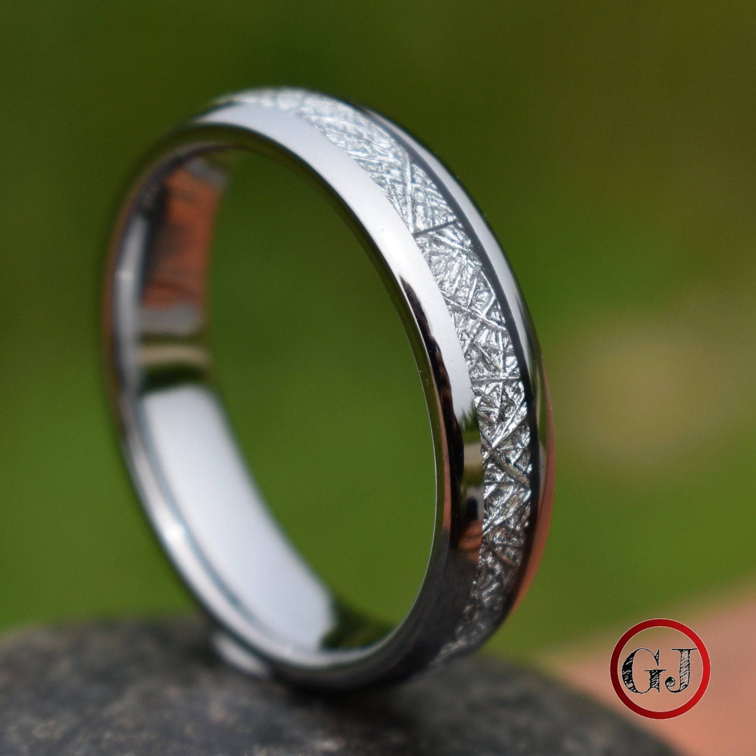 Tungsten 6mm Ring with Meteorite - Tungsten Titans