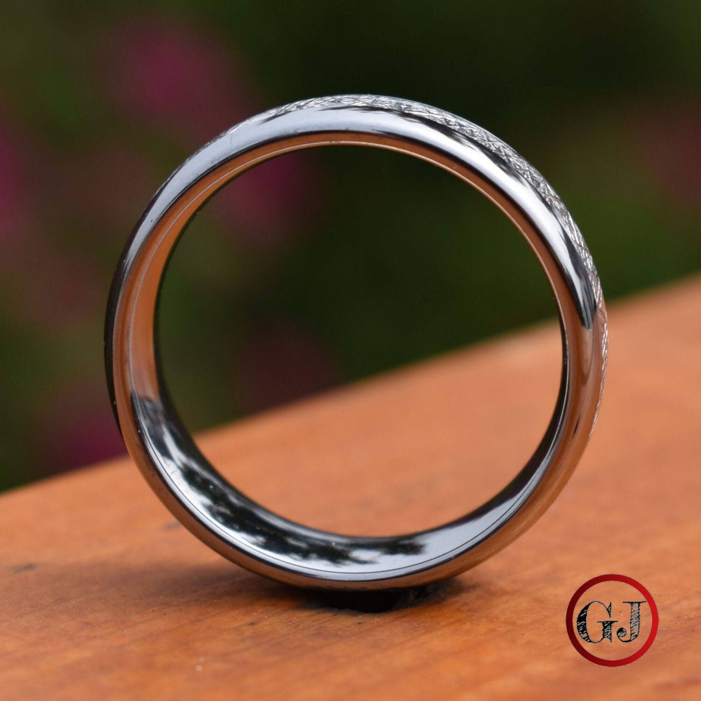 Tungsten 8mm Ring with Meteorite - Tungsten Titans
