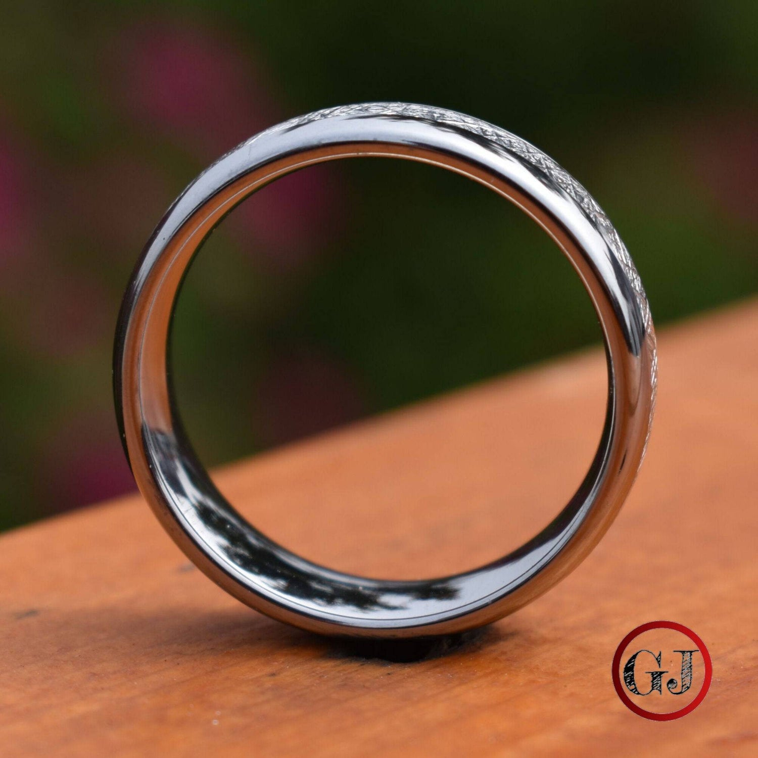 Tungsten 8mm Ring with Meteorite - Tungsten Titans