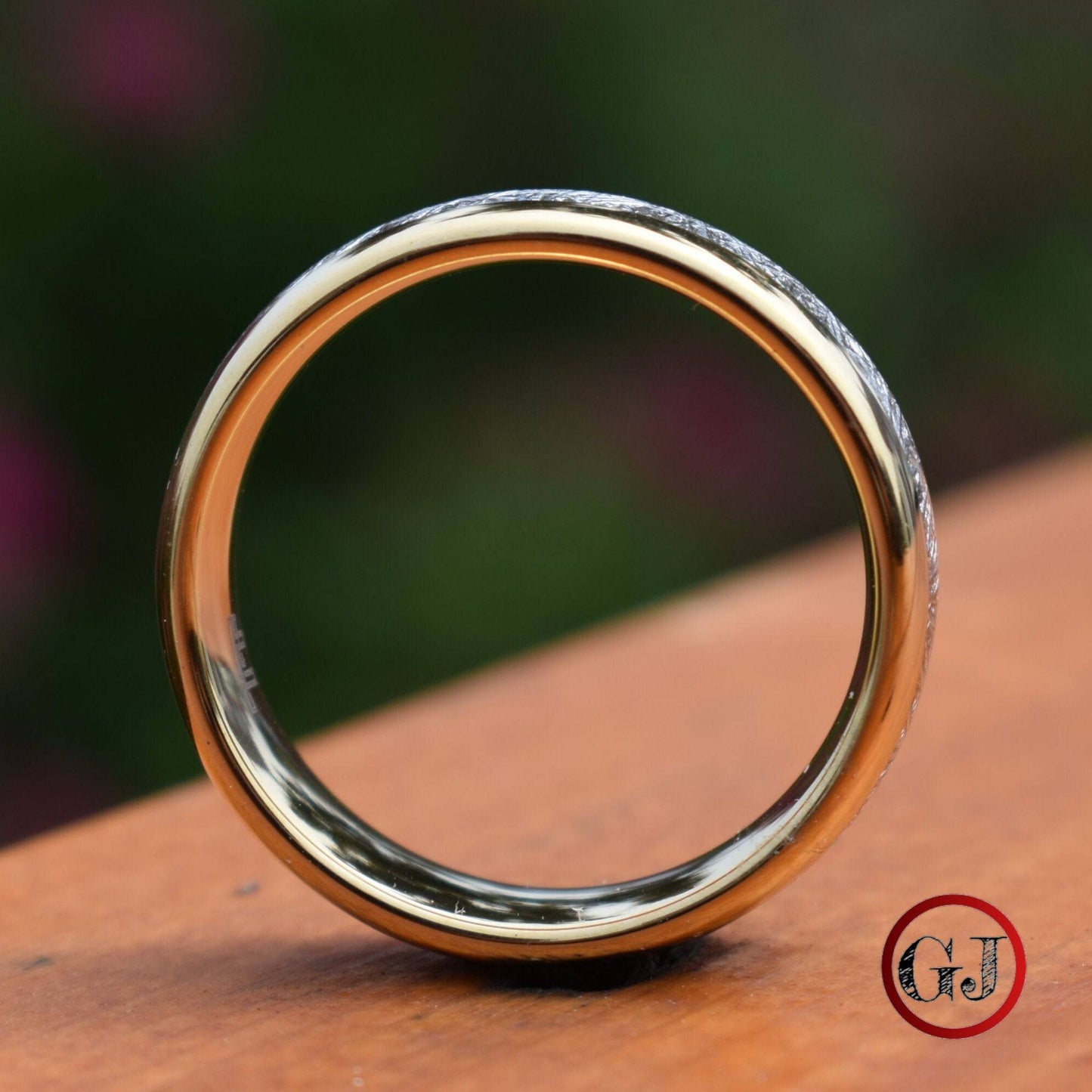 Tungsten 8mm Ring Gold with Meteorite - Tungsten Titans