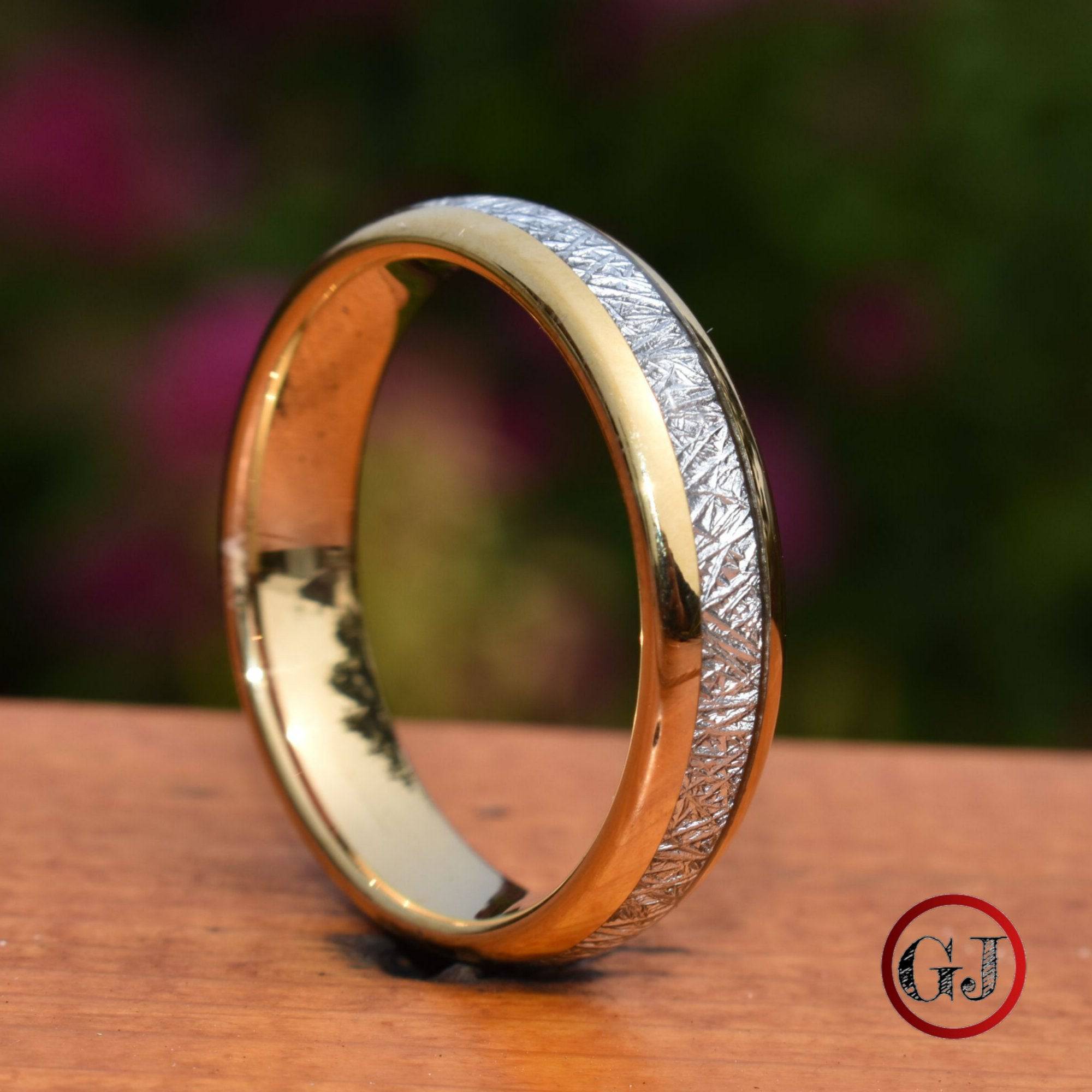 Tungsten 6mm Ring Gold with Meteorite - Tungsten Titans