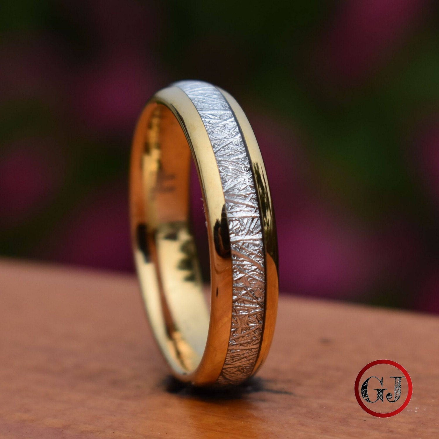 Tungsten 6mm Ring Gold with Meteorite - Tungsten Titans