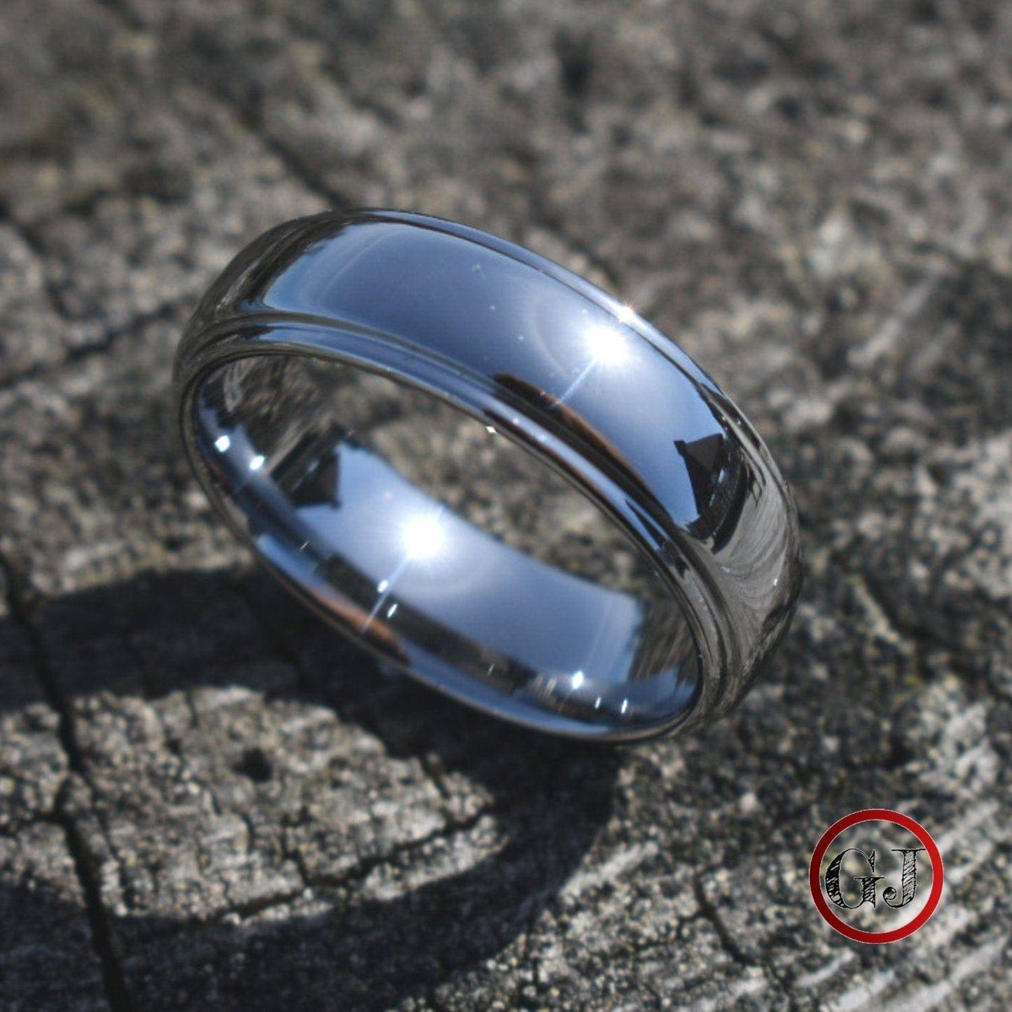 Tungsten 7mm Ring Polished Dome Silver with Bevelled Edges - Tungsten Titans