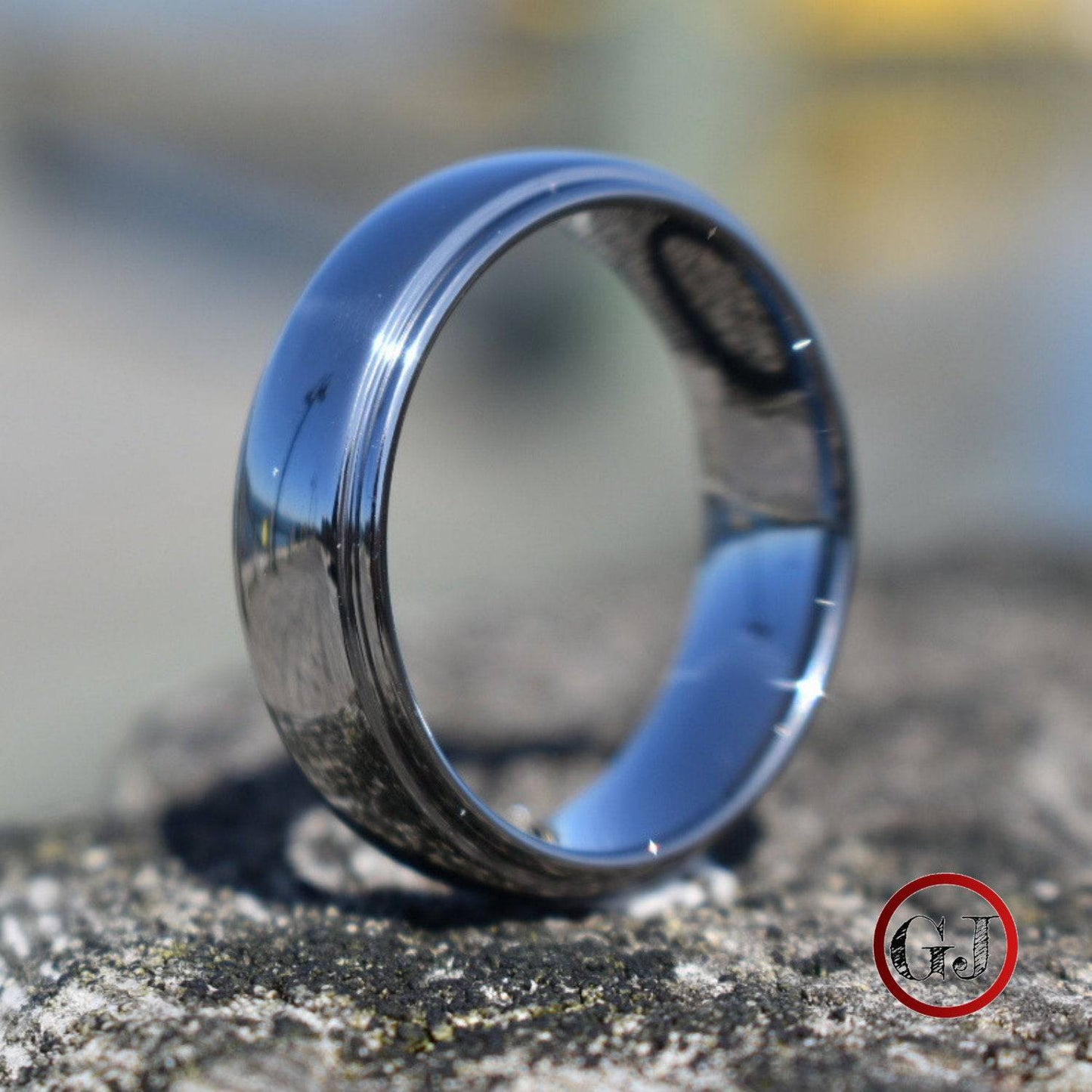 Tungsten 7mm Ring Polished Dome Silver with Bevelled Edges - Tungsten Titans
