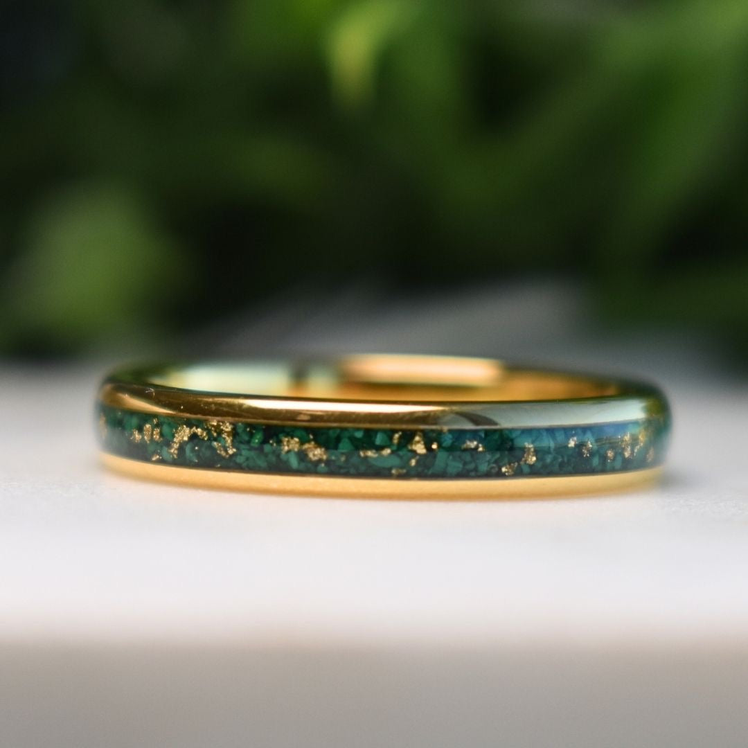 Tungsten 4mm Gold Ring with Malachite & Gold Leaf Inlay
