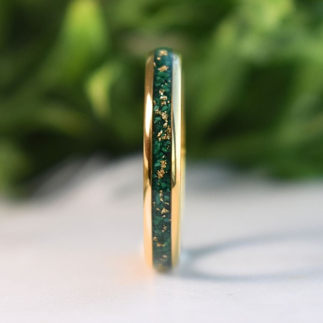 Tungsten 4mm Gold Ring with Malachite & Gold Leaf Inlay