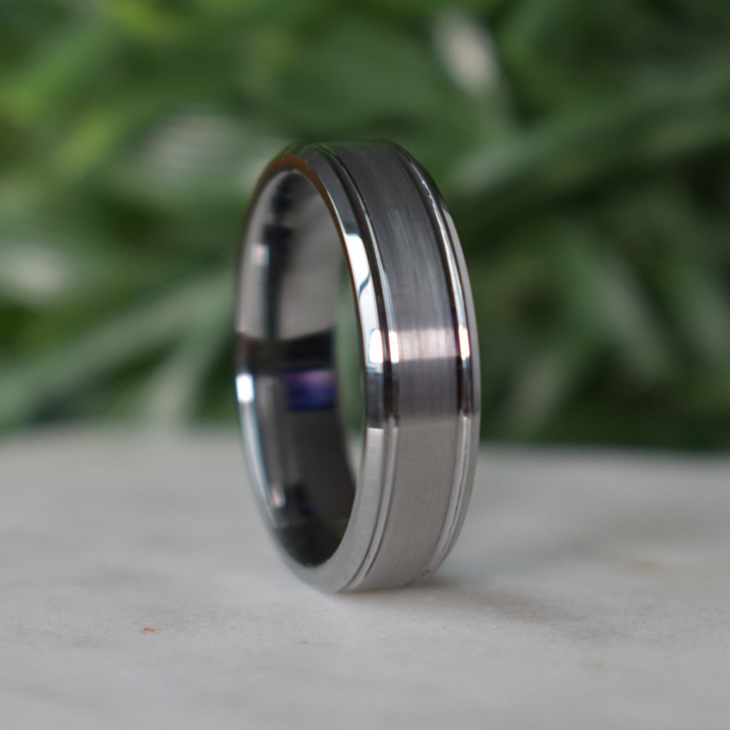 Silver Brushed Beveled Edge 7mm Tungsten Ring - Tungsten Titans