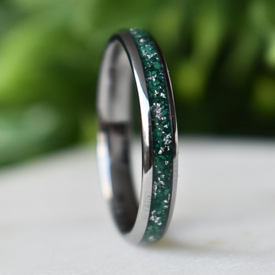 Tungsten 4mm Ring with Malachite & Gold Leaf Inlay