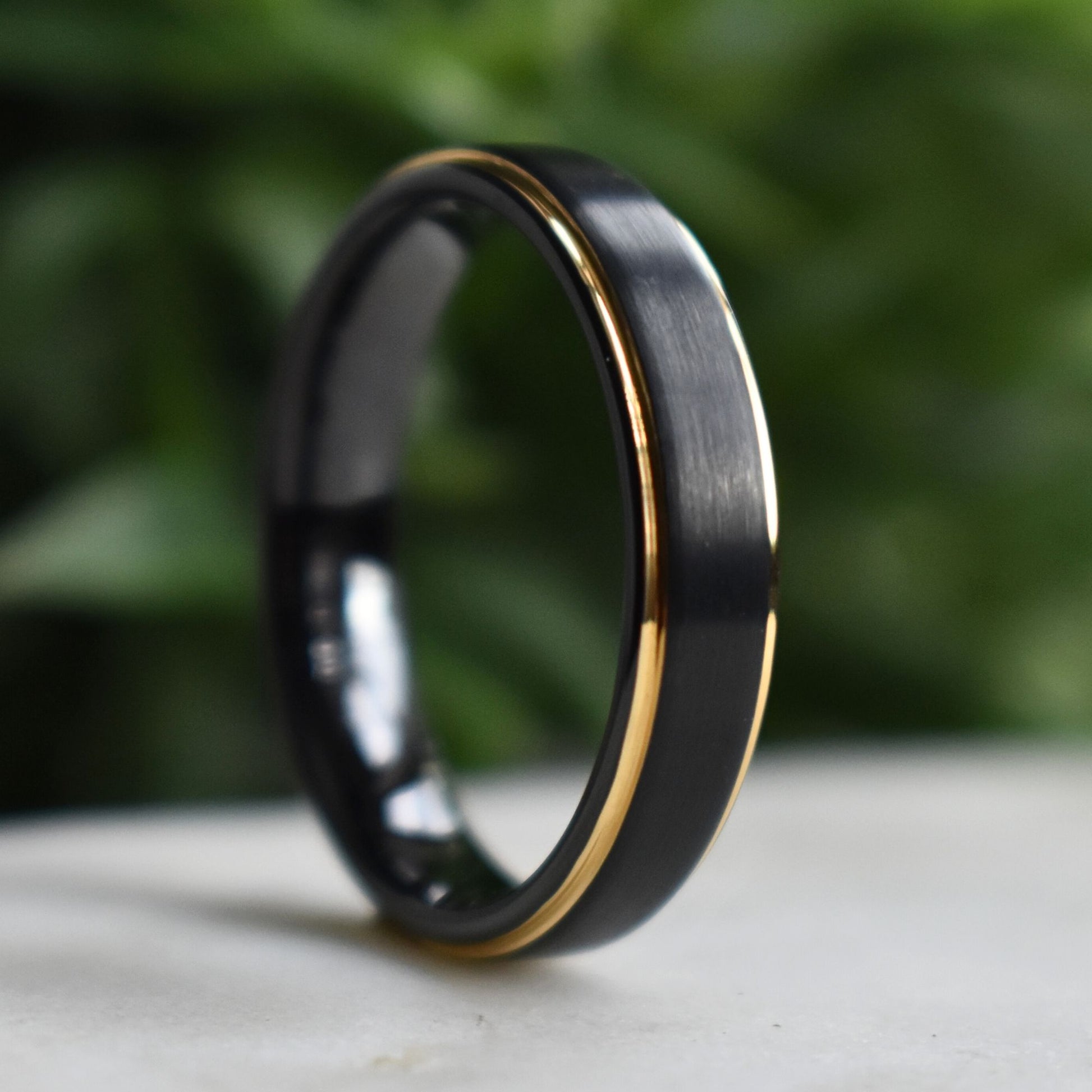 Black 5mm Tungsten Ring with Gold Bevelled Edges - Tungsten Titans