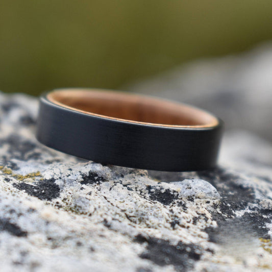 Black 6mm Tungsten with Whiskey Barrel Inner Band