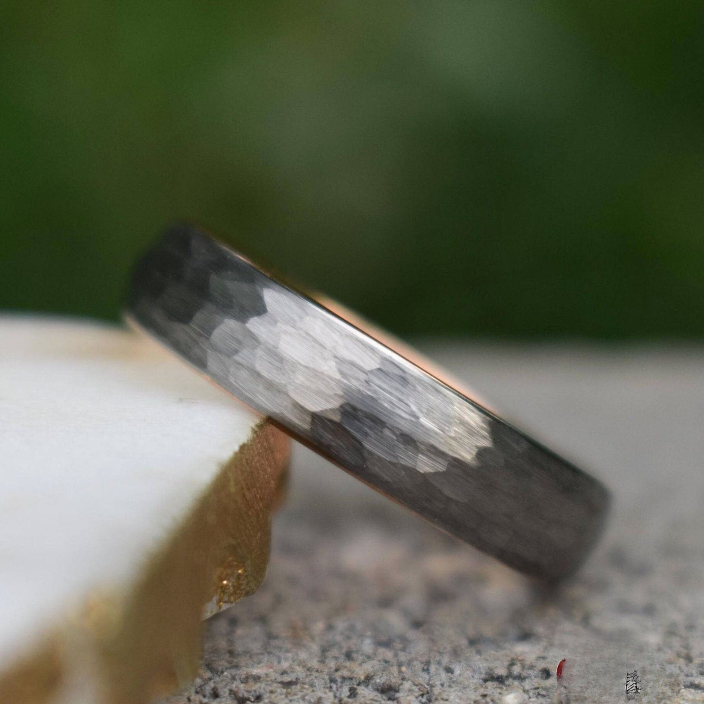 Hammered Tungsten 6mm Ring with Rose Gold Band