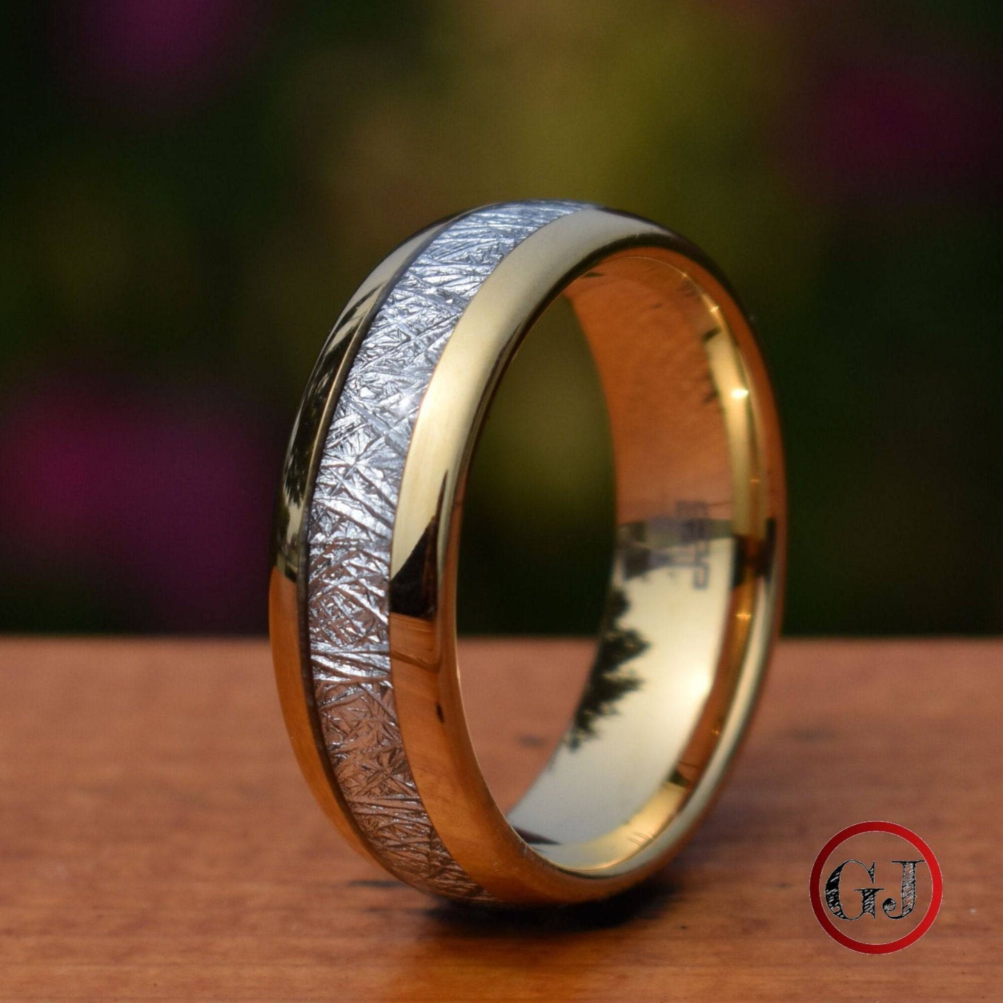 Tungsten 8mm Ring Gold with Meteorite – Tungsten Titans