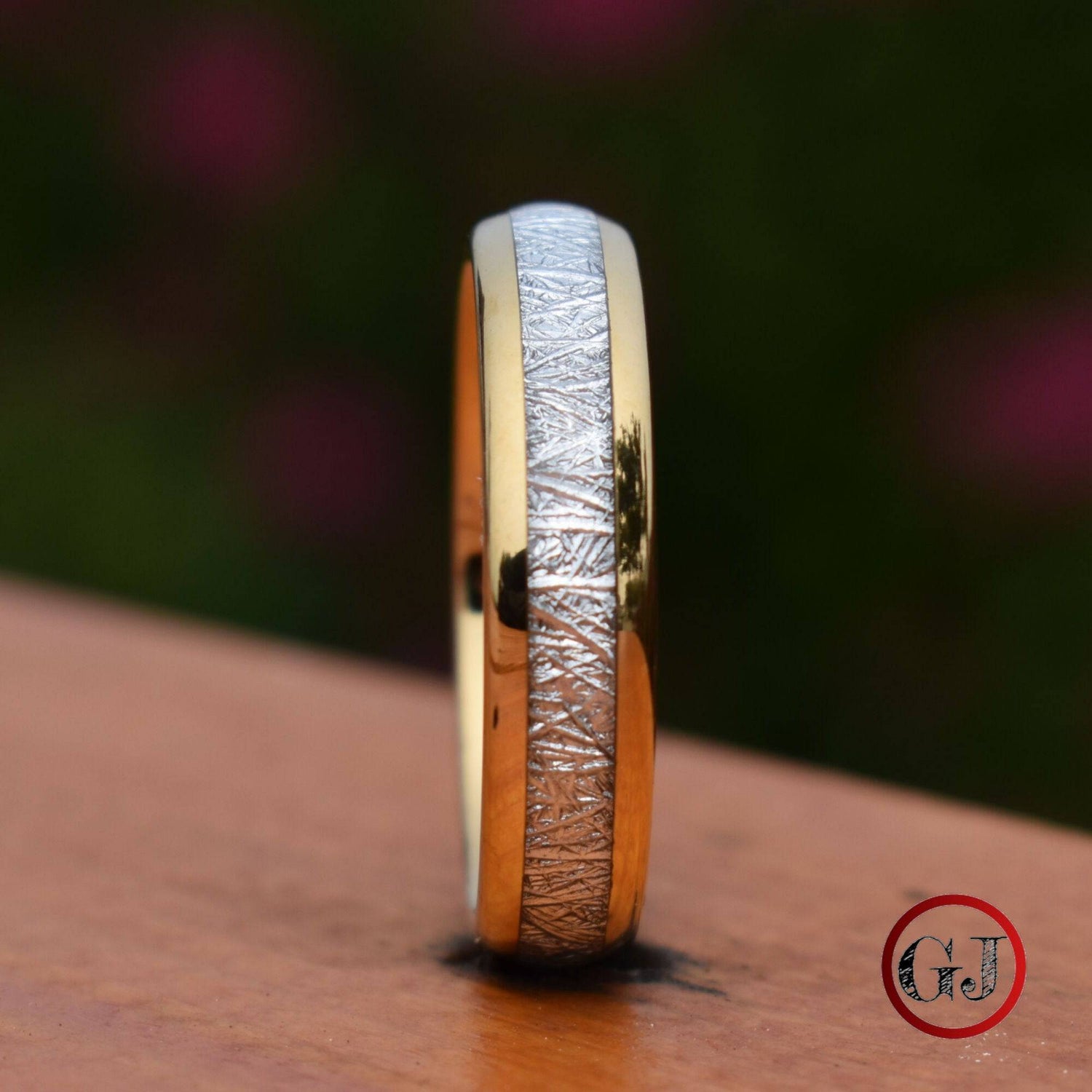 Tungsten 6mm Ring Gold with Meteorite - Tungsten Titans